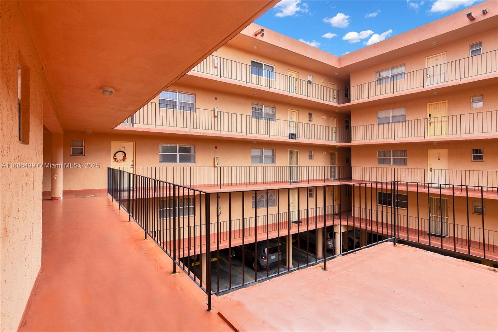 PALM-EAST GARDENS CONDO - Residential