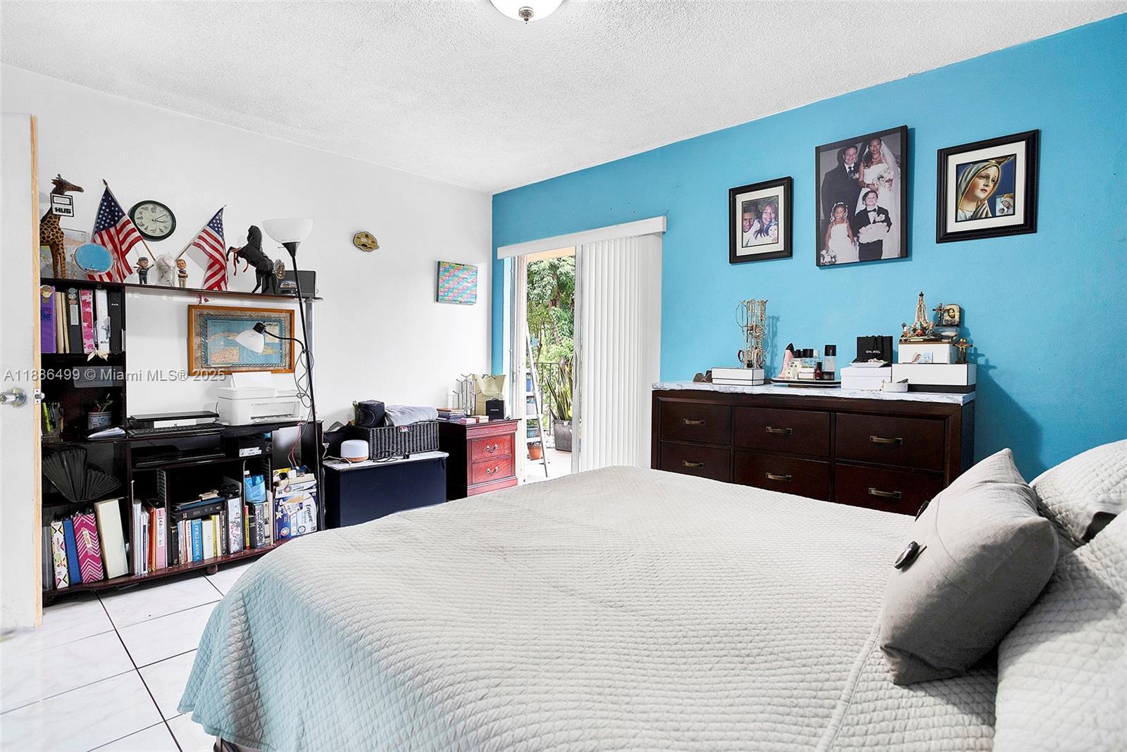 PALM-EAST GARDENS CONDO - Residential