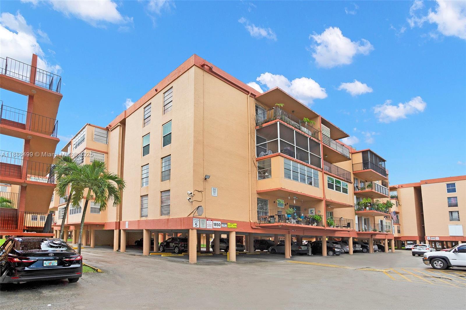 PALM-EAST GARDENS CONDO - Residential