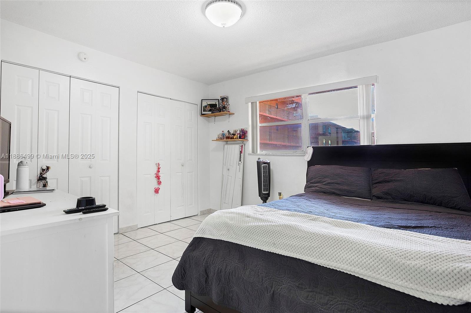 PALM-EAST GARDENS CONDO - Residential