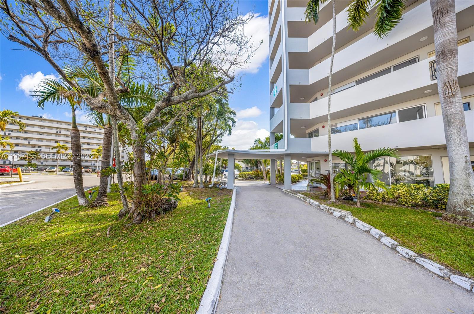 JADE WINDS GROUP-DAISY GA - Residential