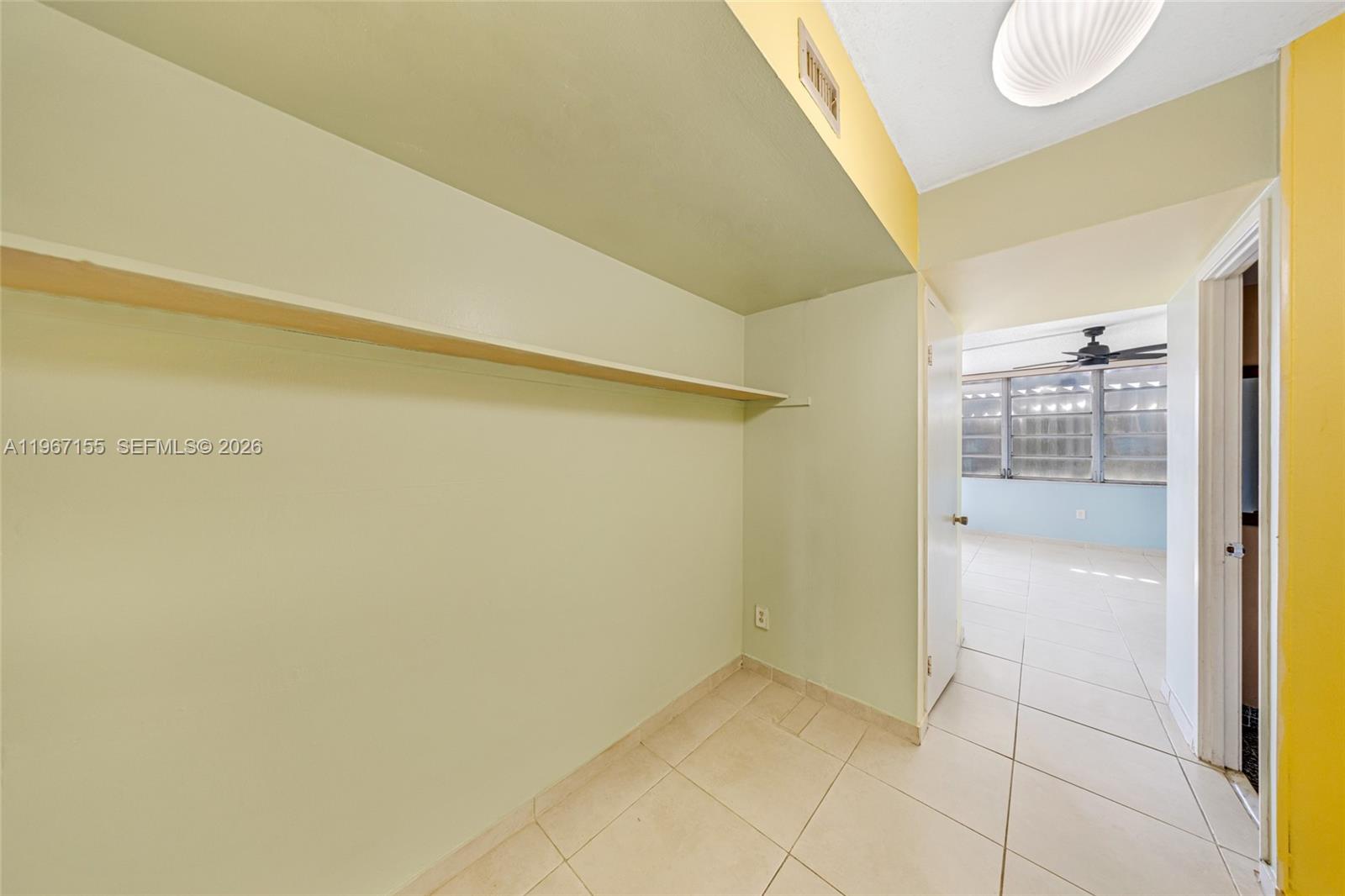 JADE WINDS GROUP-DAISY GA - Residential