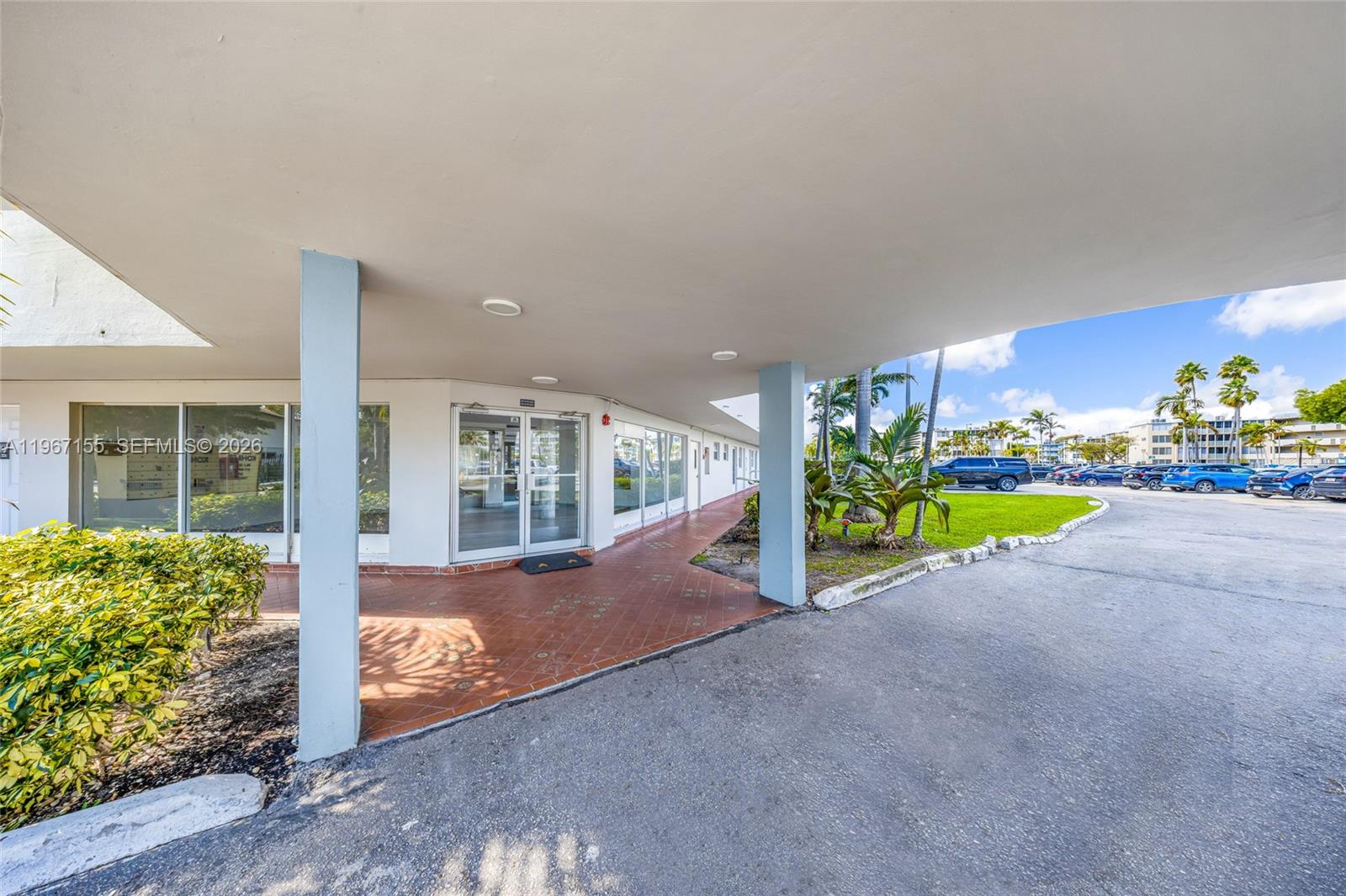 JADE WINDS GROUP-DAISY GA - Residential