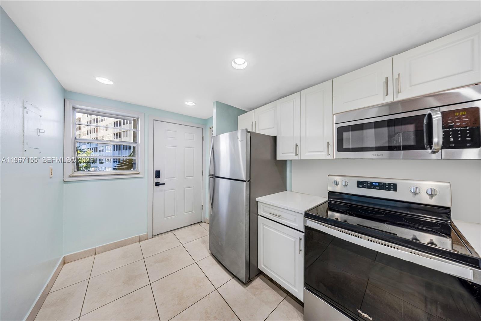 JADE WINDS GROUP-DAISY GA - Residential