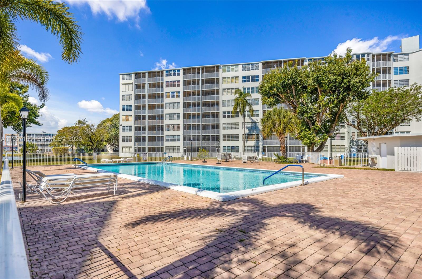 JADE WINDS GROUP-DAISY GA - Residential