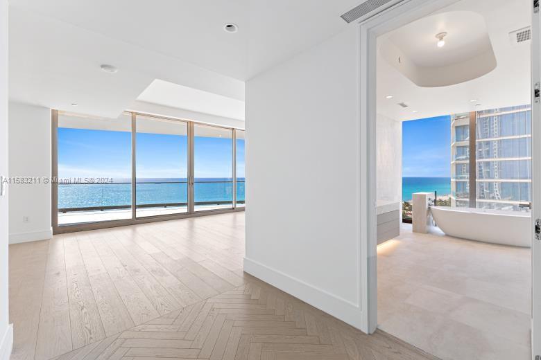 THE ESTATES AT ACQUALINA - Residential