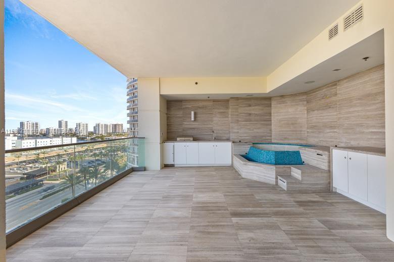 THE ESTATES AT ACQUALINA - Residential