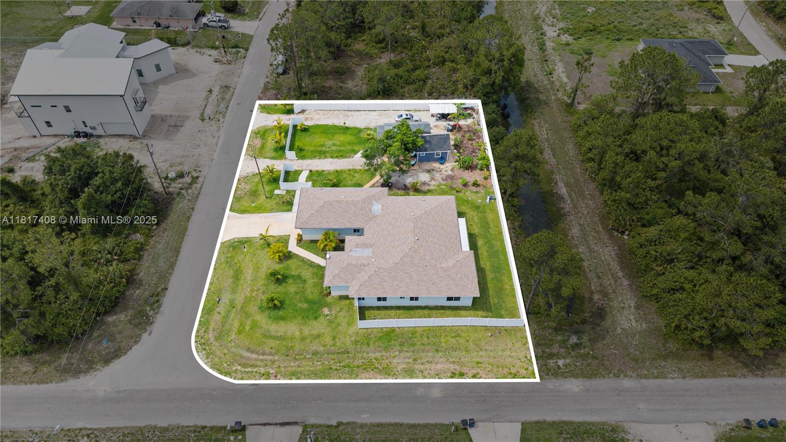 LEHIGH ACRES - Residential
