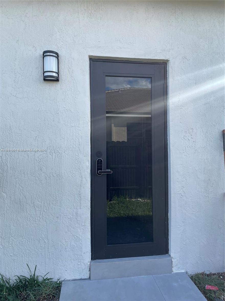 Enjoy modern living in this beautifully remodeled studio featuring an open layout, updated kitchen with new appliances, fresh paint, and stylish flooring. The space is bright and efficient, offering comfort and convenience in a prime location near shopping, dining, and public transit. Perfect for professionals or students seeking a clean, modern space to call home.