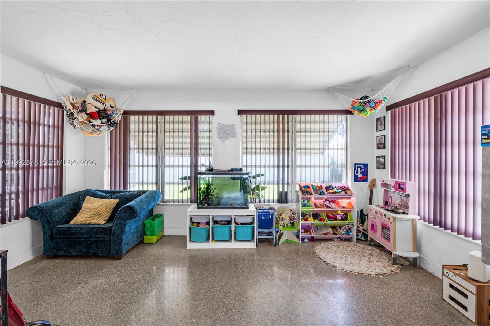 MIRAMAR SEC 5 - Residential