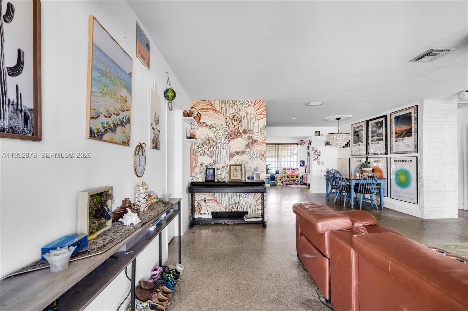 MIRAMAR SEC 5 - Residential