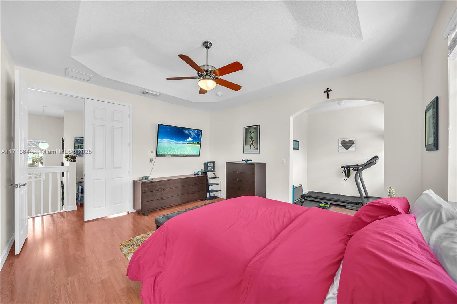 RENAISSANCE ESTATES - Residential
