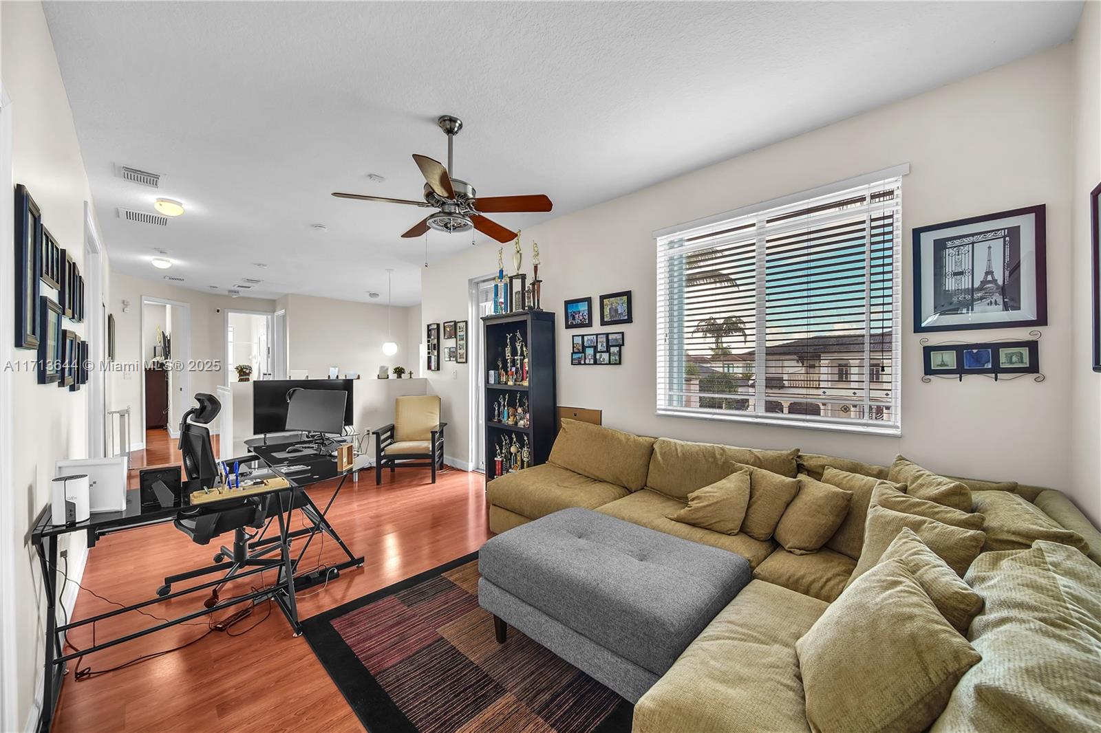 RENAISSANCE ESTATES - Residential