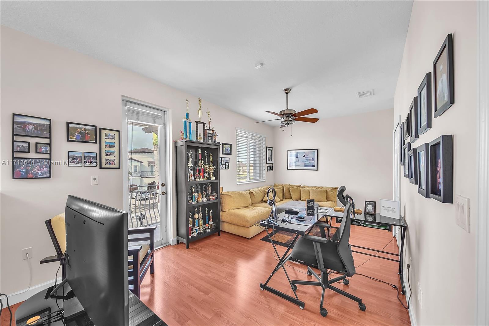 RENAISSANCE ESTATES - Residential