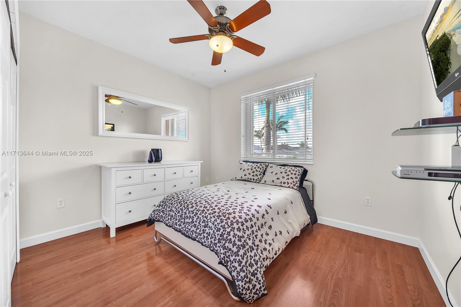 RENAISSANCE ESTATES - Residential