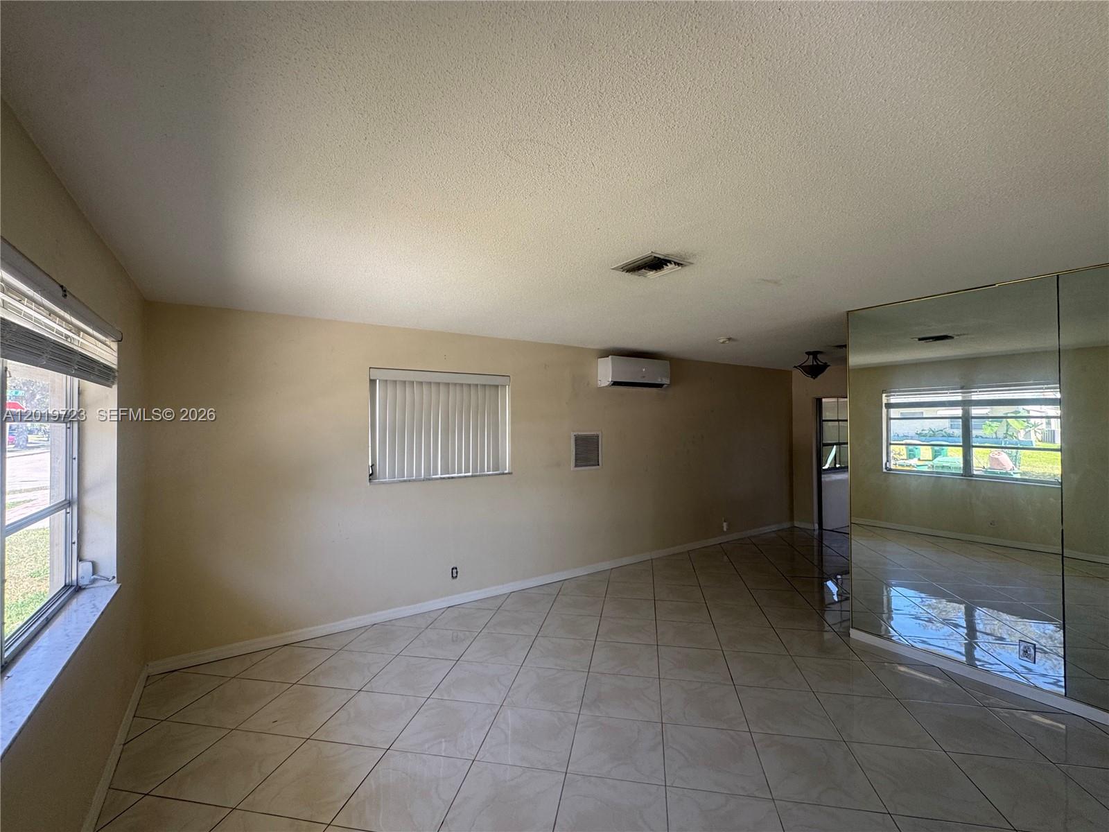 TAMARAC LAKES NORTH 3RD S - Residential
