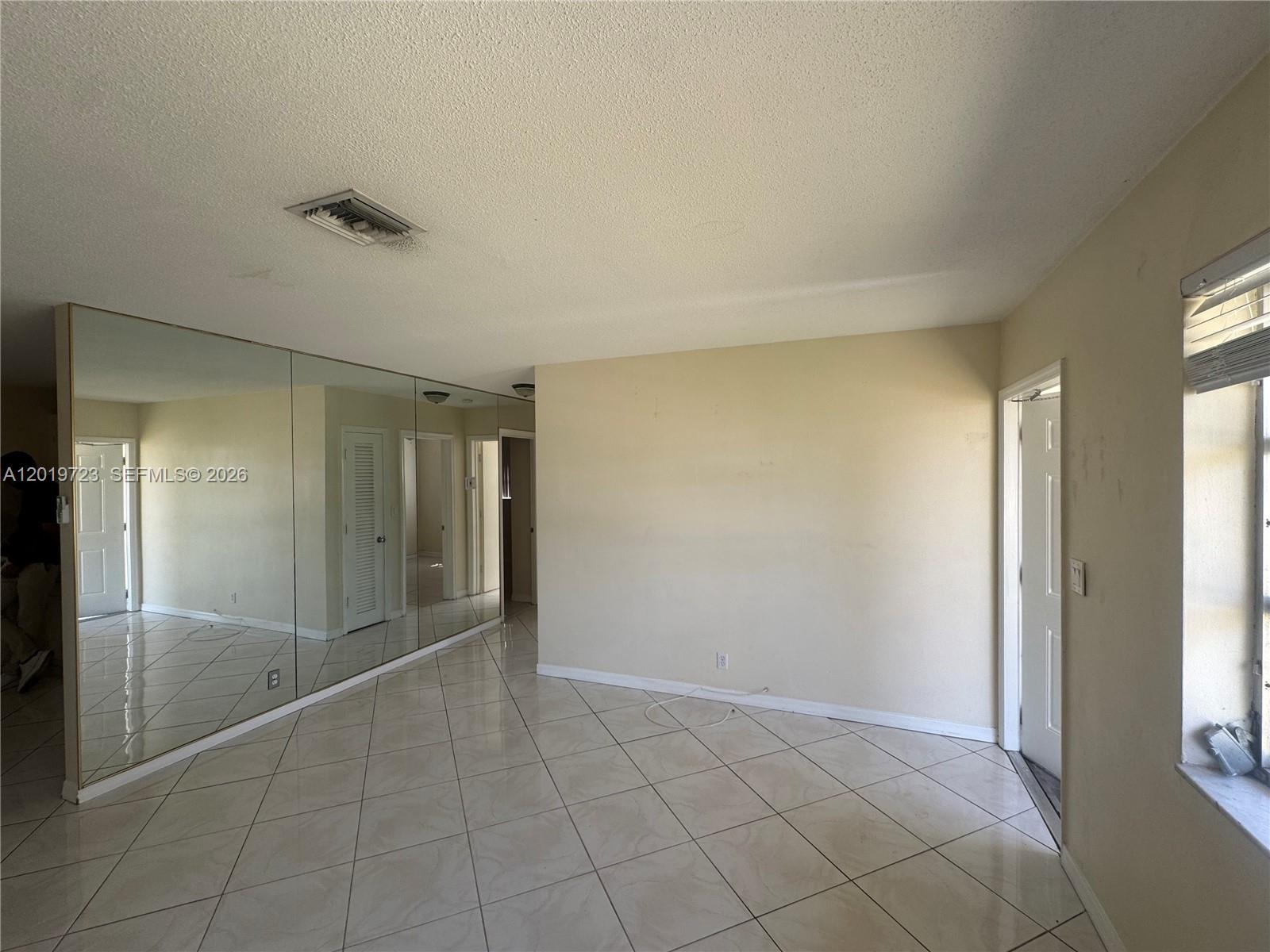 TAMARAC LAKES NORTH 3RD S - Residential