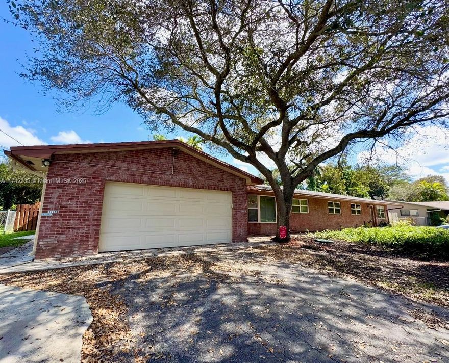 Prime investment opportunity and tucked away on a dead end street lies this fully remodeled triplex, generating strong rental income and all currently leased. The spacious 3/2 unit features a modern kitchen, SS appliances, French doors, a two-car garage, and a private backyard with a pool and direct Lange Park access—highly desirable for tenants. The 2/1 unit includes a private patio, fenced yard, and dedicated parking, ensuring consistent occupancy. Additionally, a studio with ample space, a full kitchen, living area, and full bath is also rented, maximizing cash flow. Recent upgrades, including a new roof (Dec 2024), impact windows, new A/Cs, and tile floors, minimize maintenance costs and boost long-term ROI. Minutes away from Shopping, Universities and Major Roads and Highways. Pets OK