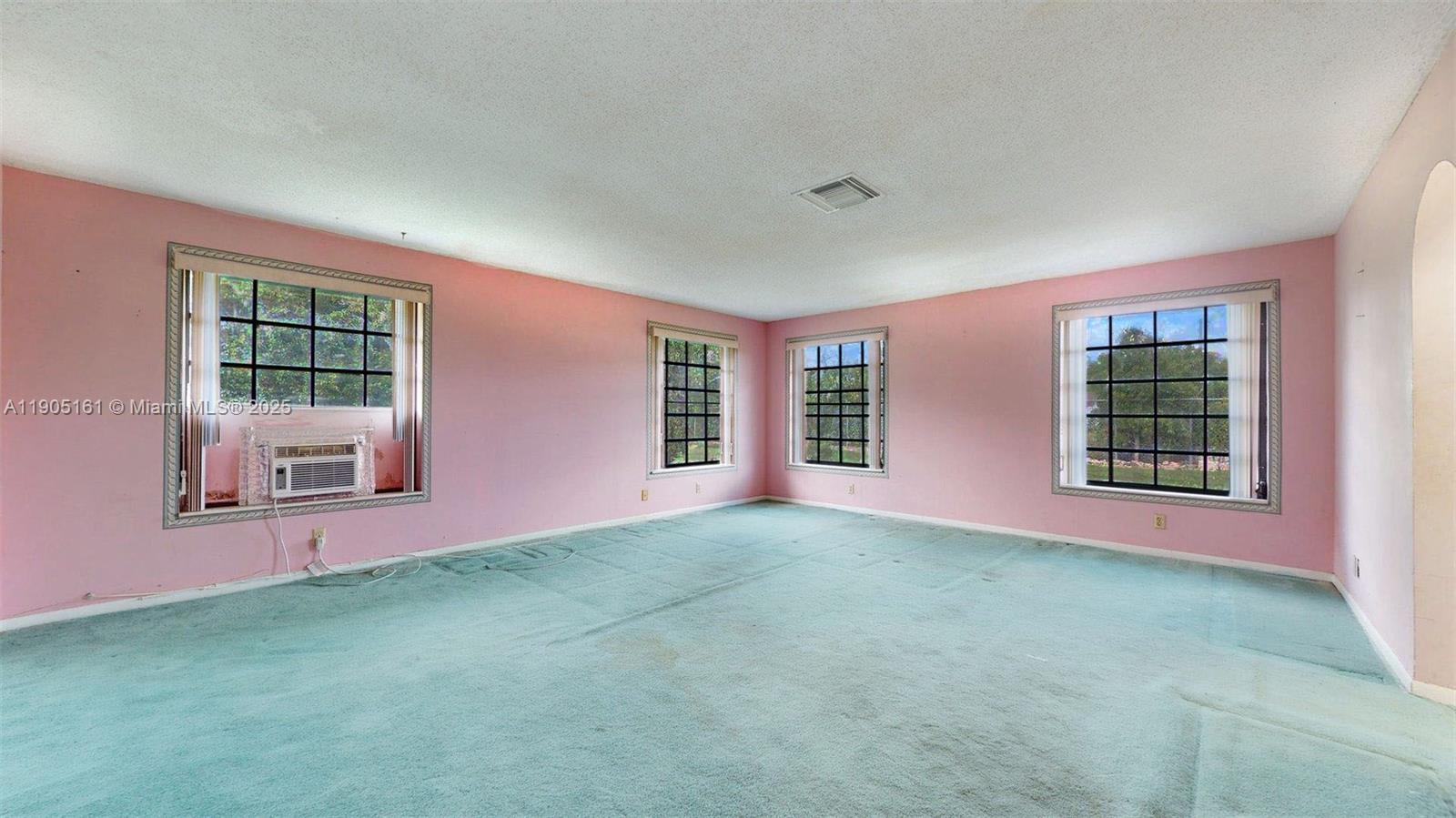 UNNICOPORATE - Residential