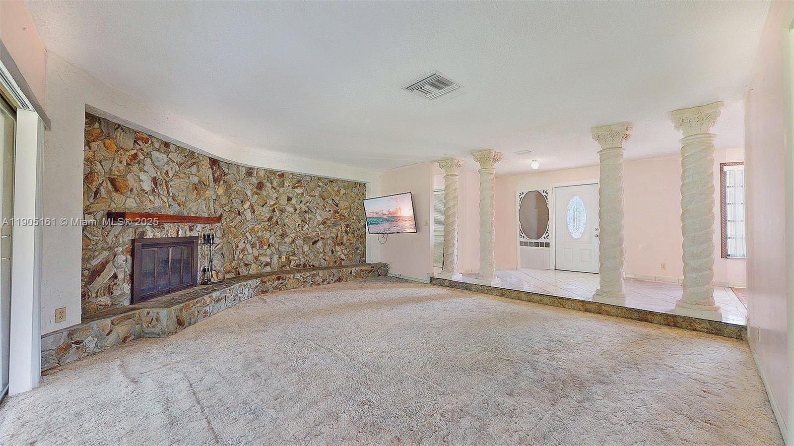 UNNICOPORATE - Residential