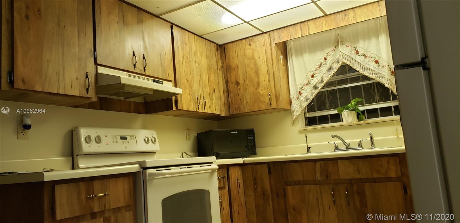 HOOSIER HEIGHTS - Residential Lease