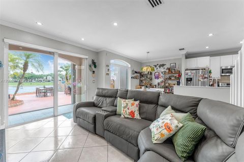 Tiny photo for 945 SW 154th Ct, Miami, FL 33194 (MLS # A12005900)