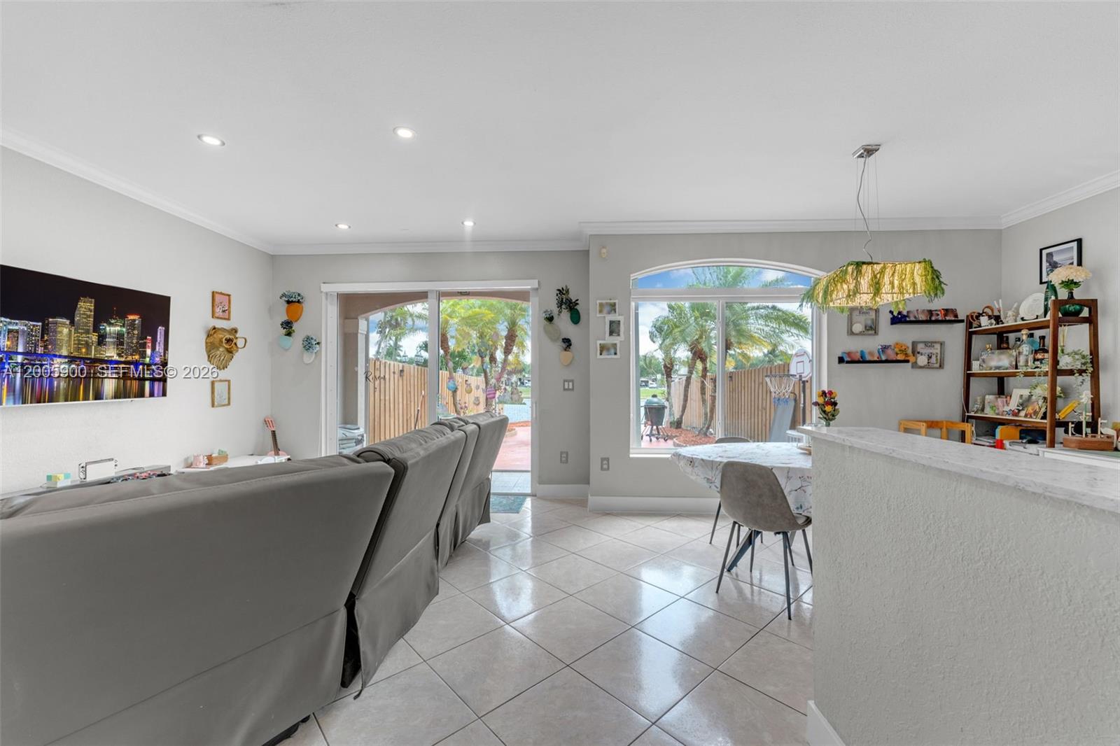 AB AT TAMIAMI TRAIL PHASE - Residential