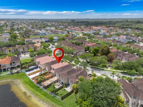 Tiny photo for 945 SW 154th Ct, Miami, FL 33194 (MLS # A12005900)