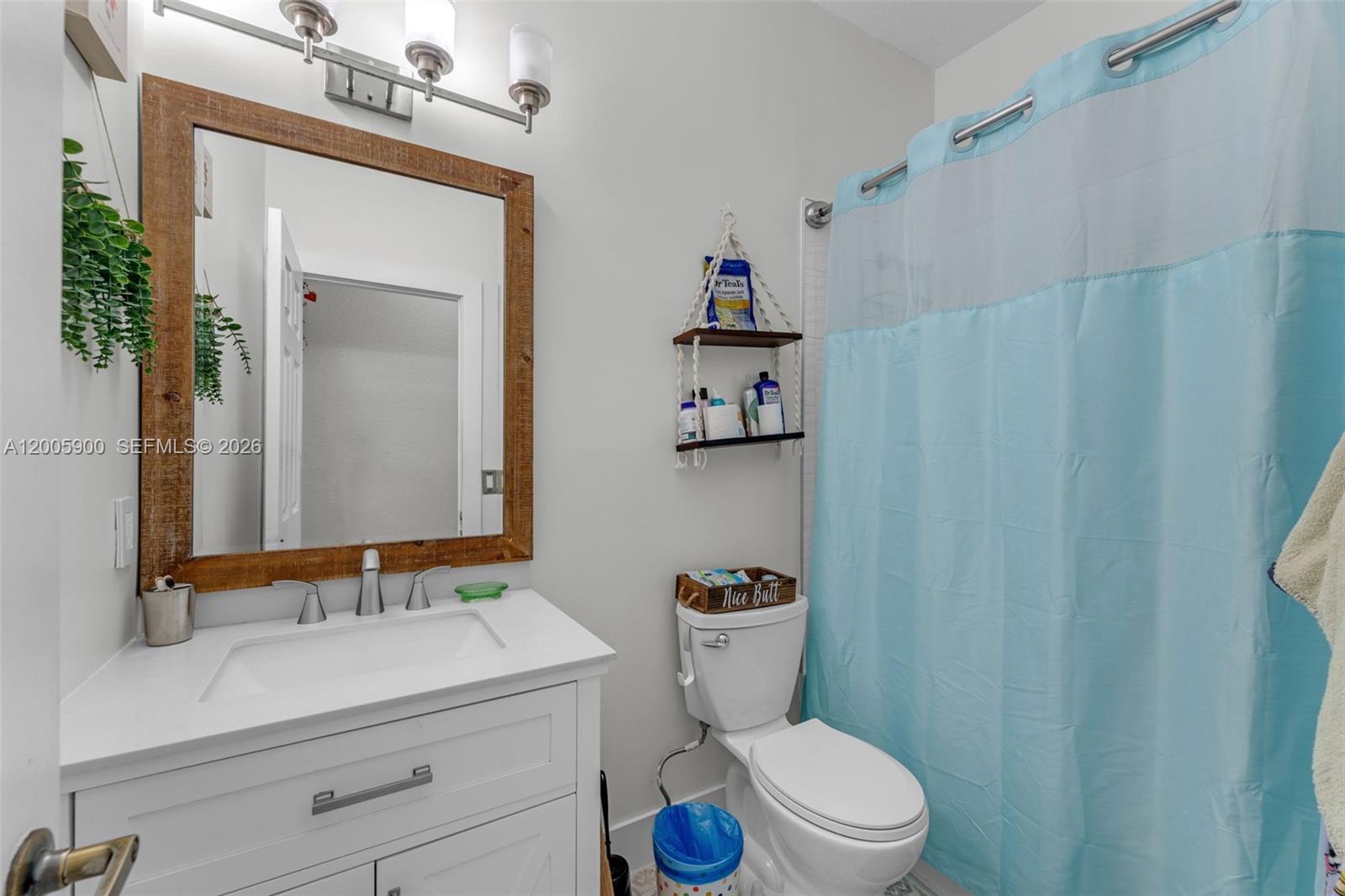 AB AT TAMIAMI TRAIL PHASE - Residential