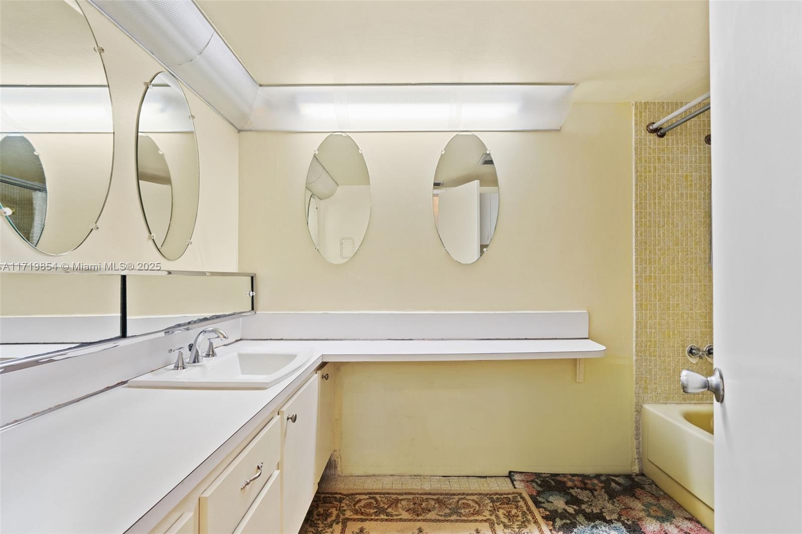 JADE WINDS GROUP ALLAMAND - Residential