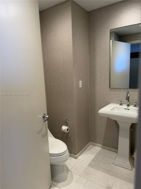 Tiny photo for 551 N Fort Lauderdale Beach Blvd #R2201, Fort Lauderdale, FL 33304 (MLS # A11977451)