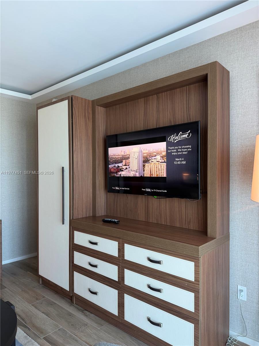 551 FLB CONDOMINIUM RESID - Residential