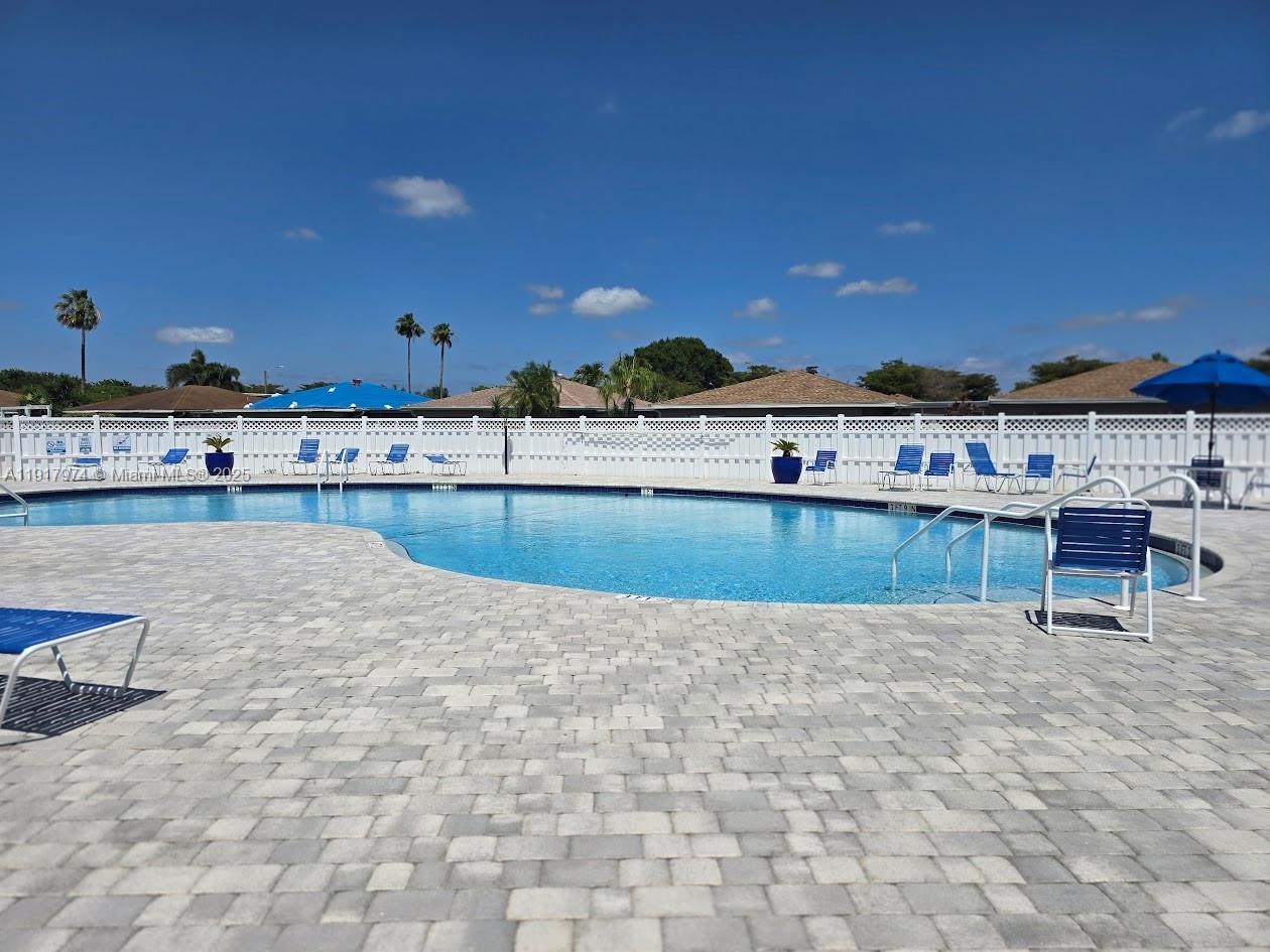 CAMELOT VILLAGE SEC 1 - Residential