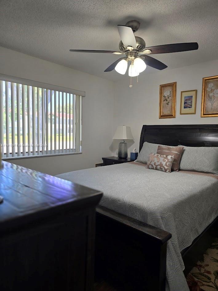 CAMELOT VILLAGE SEC 1 - Residential