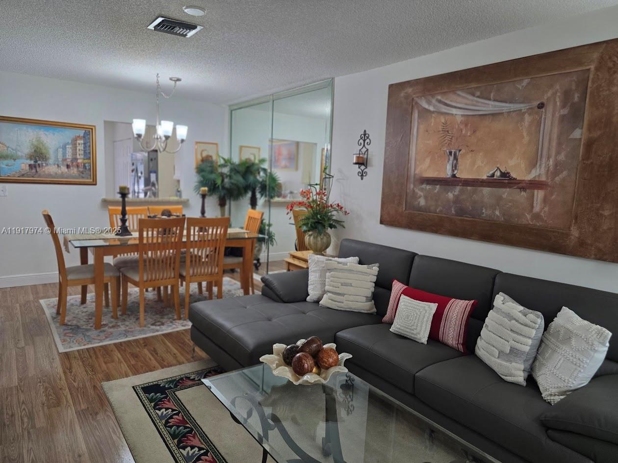 CAMELOT VILLAGE SEC 1 - Residential