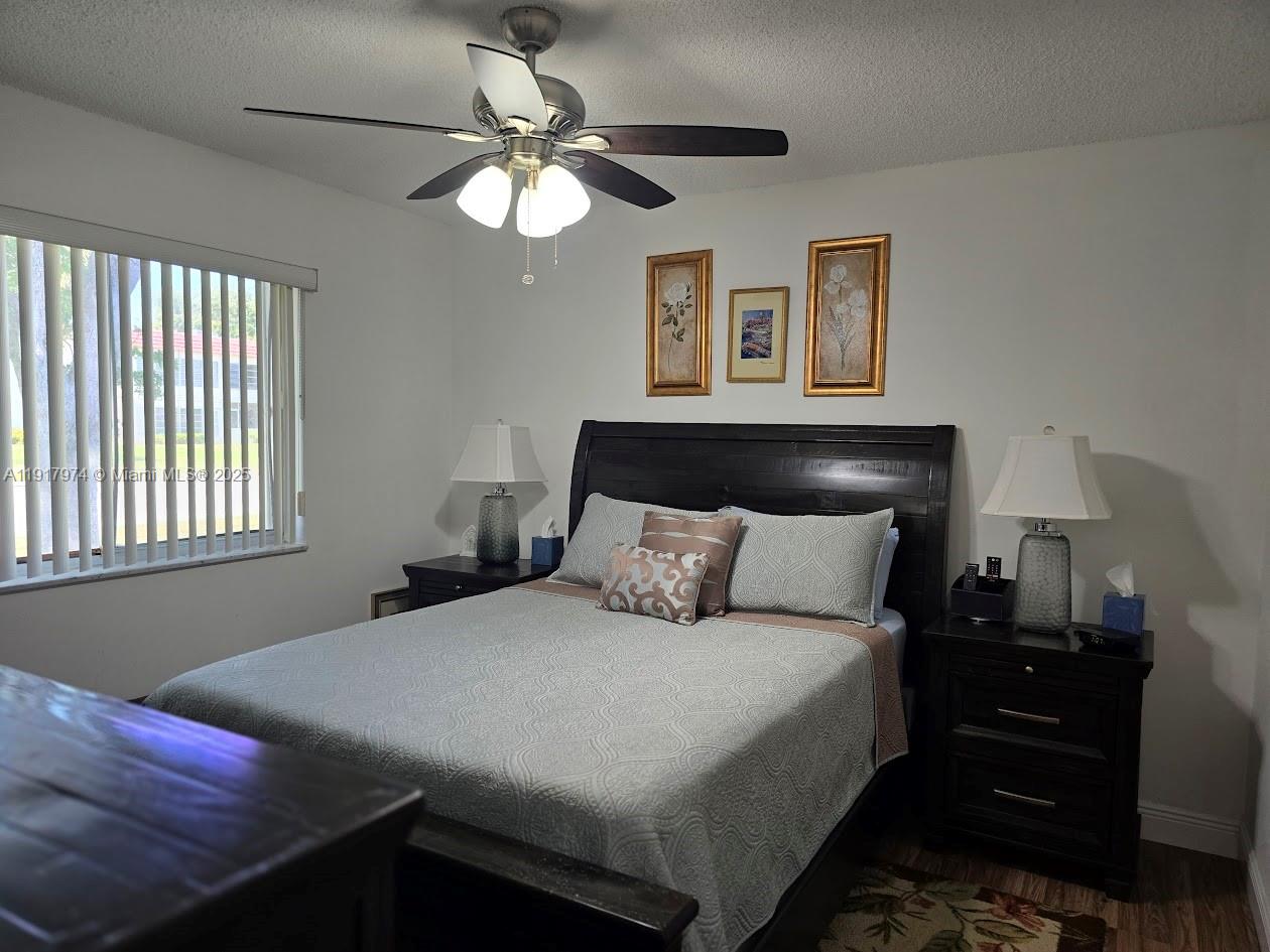 CAMELOT VILLAGE SEC 1 - Residential