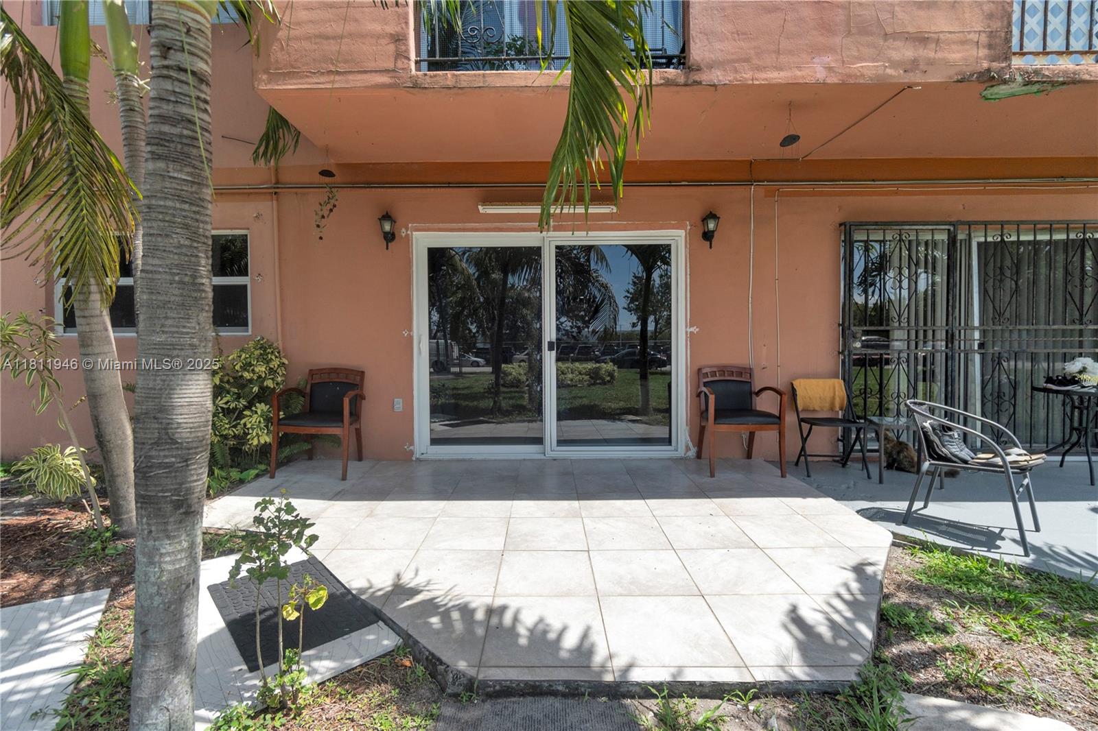EL PALMAR CONDO - Residential