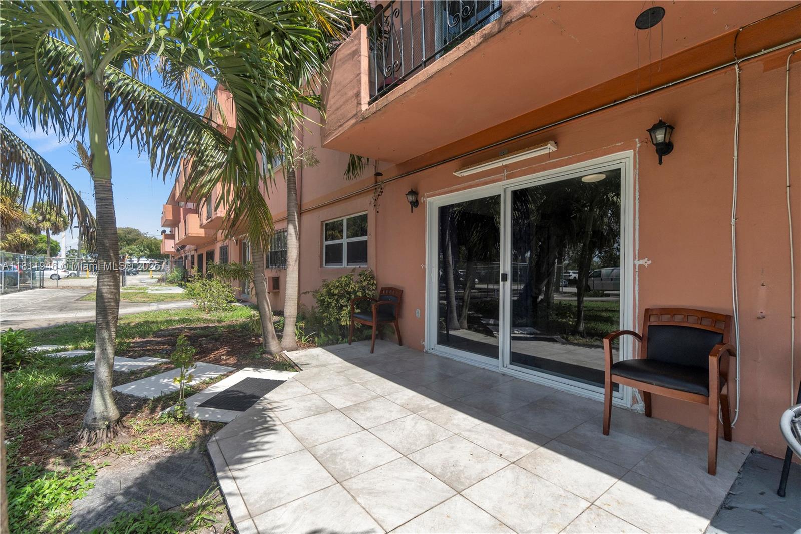 EL PALMAR CONDO - Residential