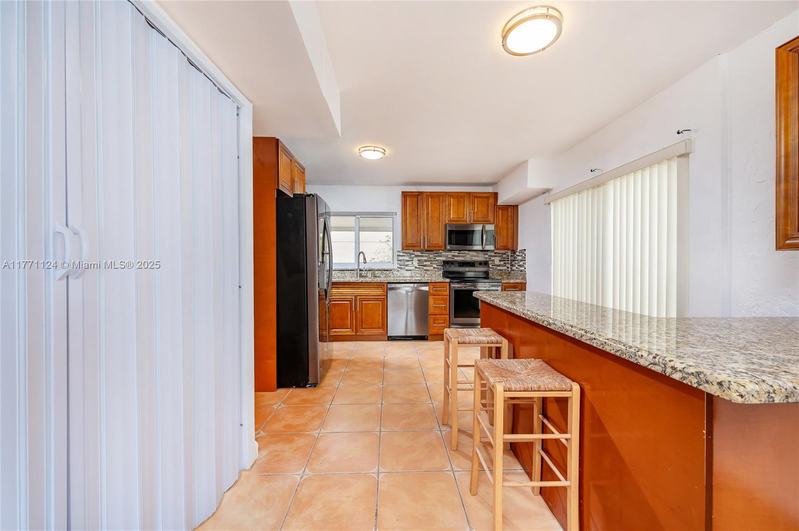 FONTAINEBLEAU PARK WEST V - Residential