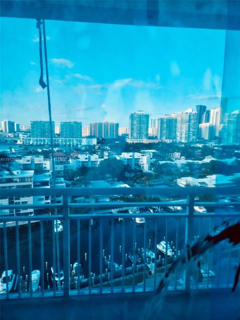 400 Kings Point Dr 1624 Sunny Isles Beach FL 33160