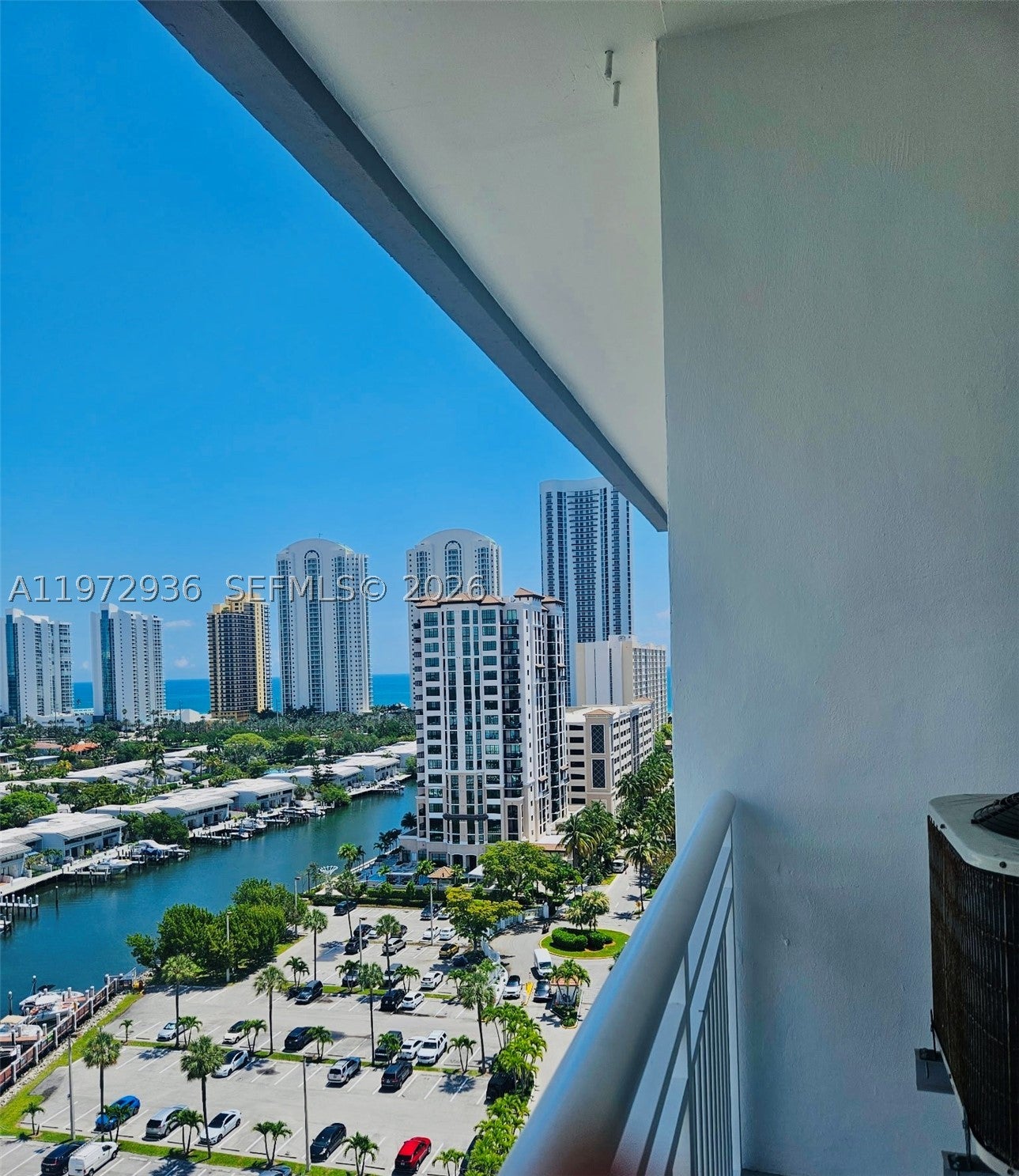 400 Kings Point Dr 1624