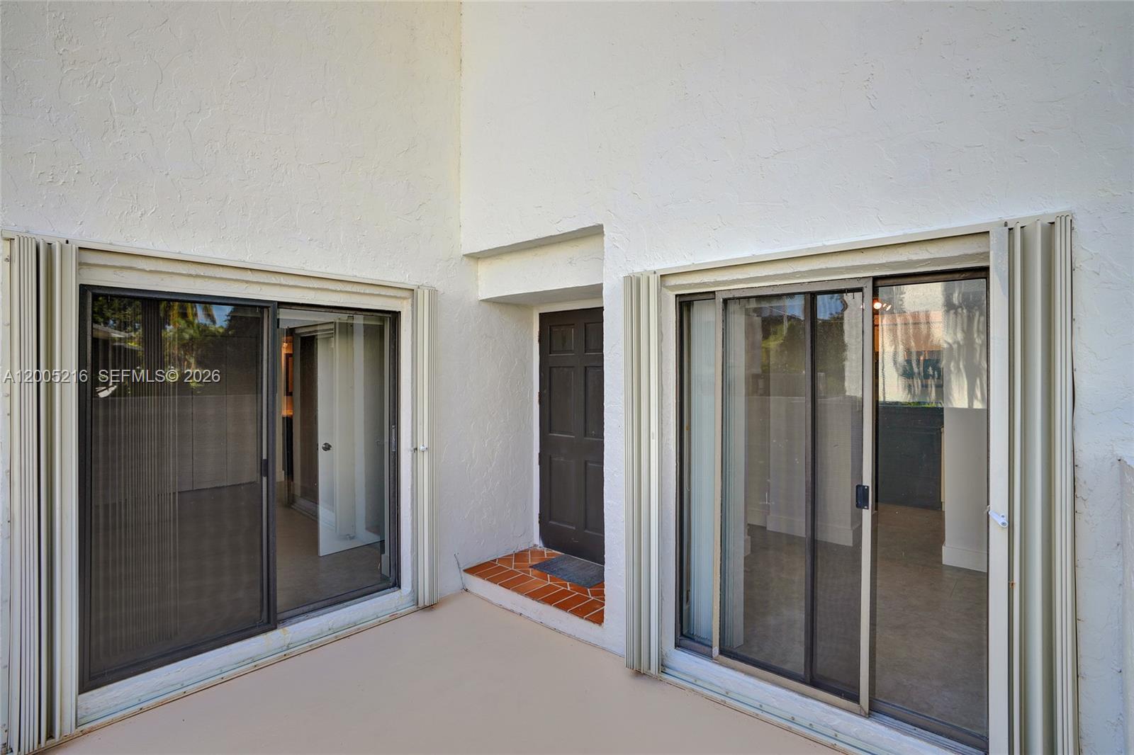 DELVISTA B CONDO - Residential