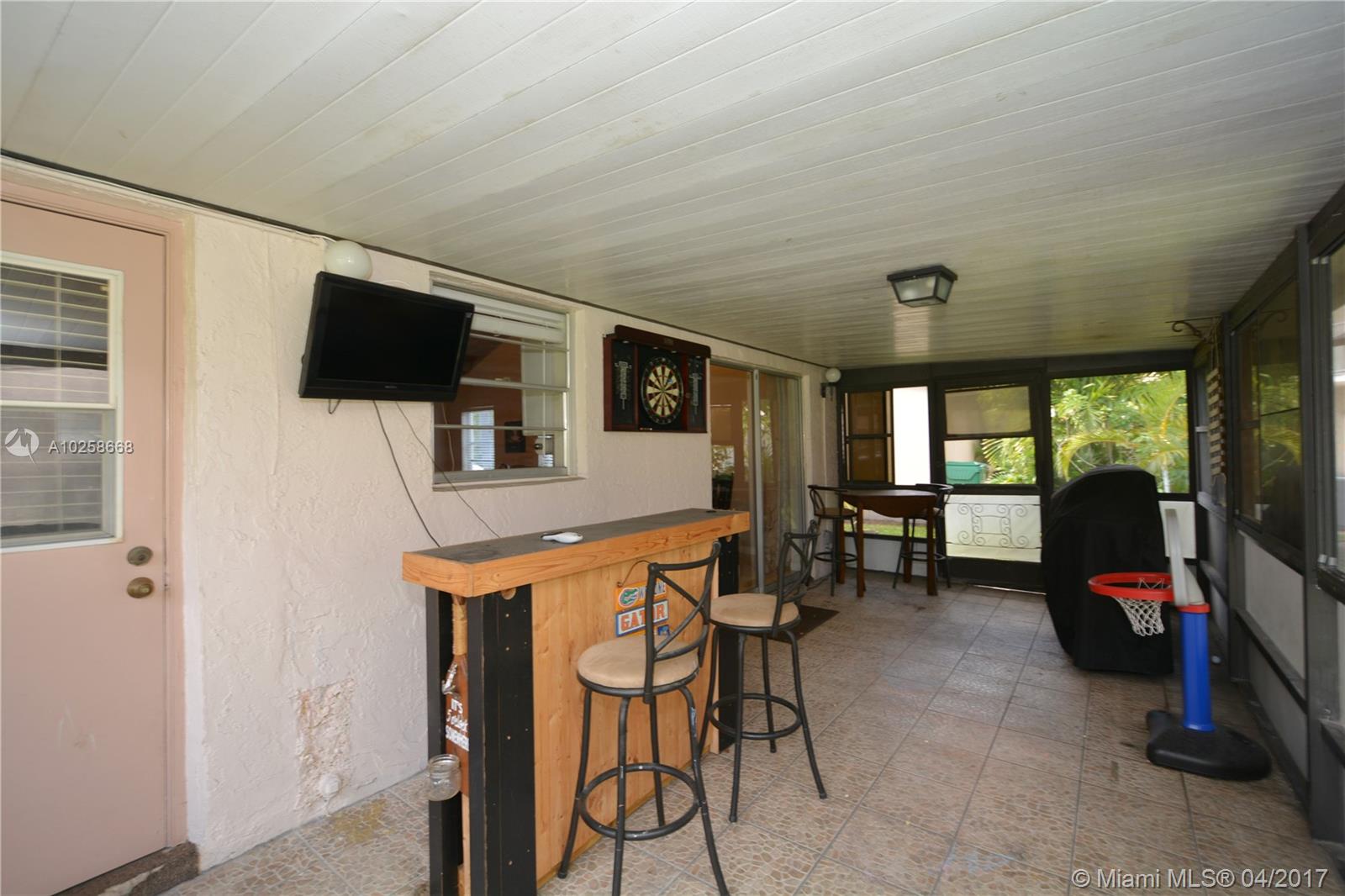 NOVA VILLAGE - Residential