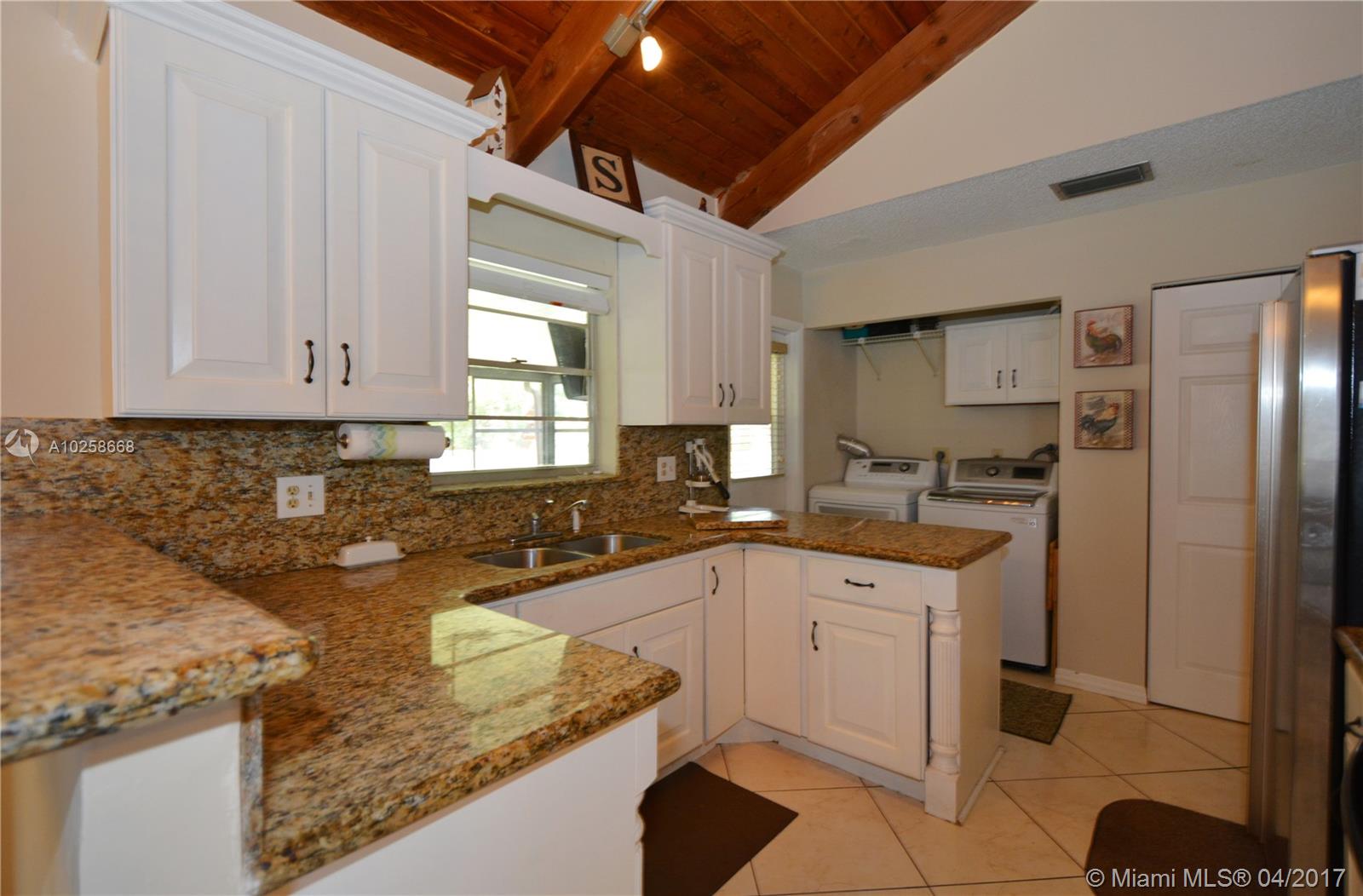 NOVA VILLAGE - Residential