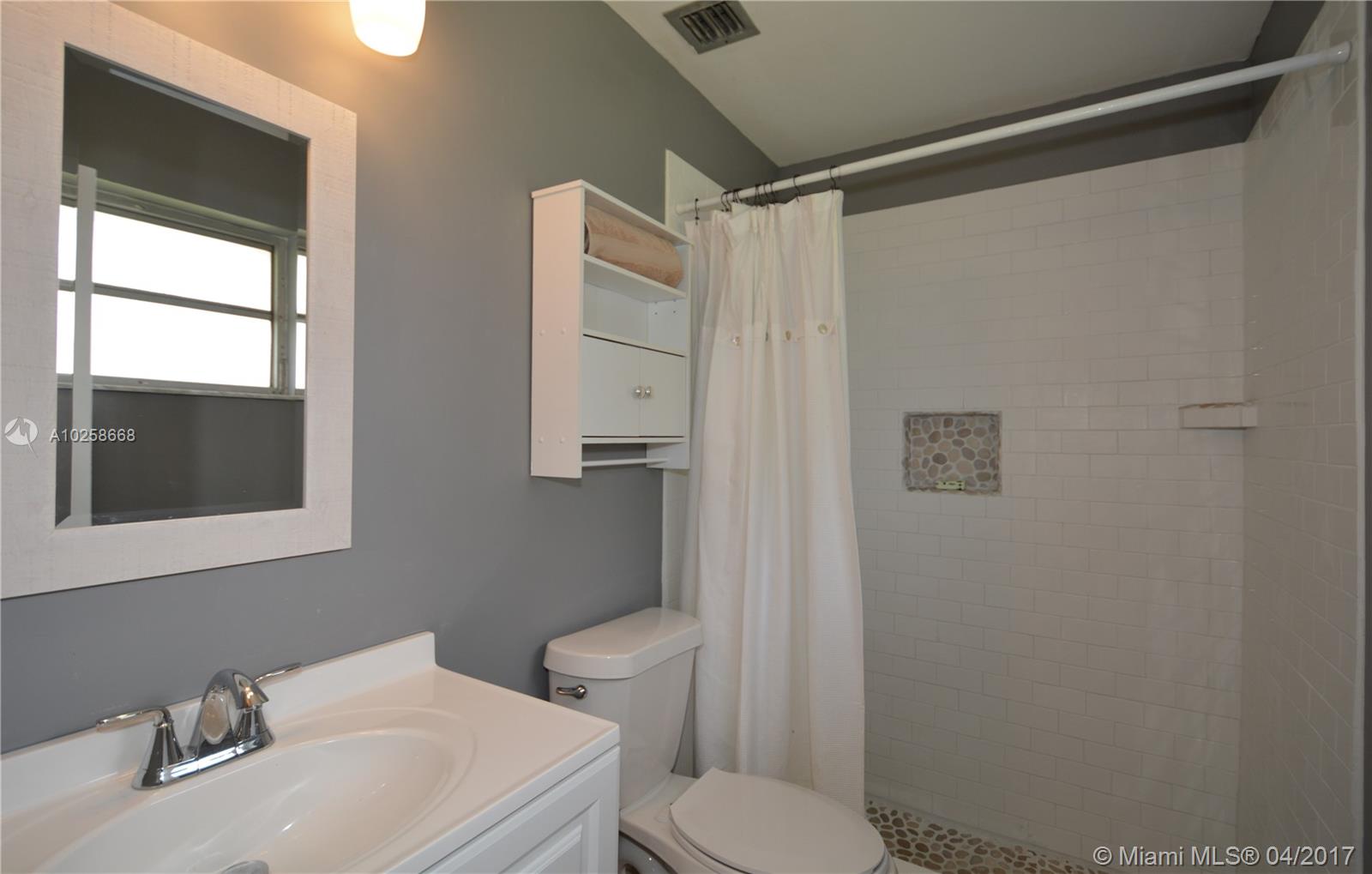 NOVA VILLAGE - Residential