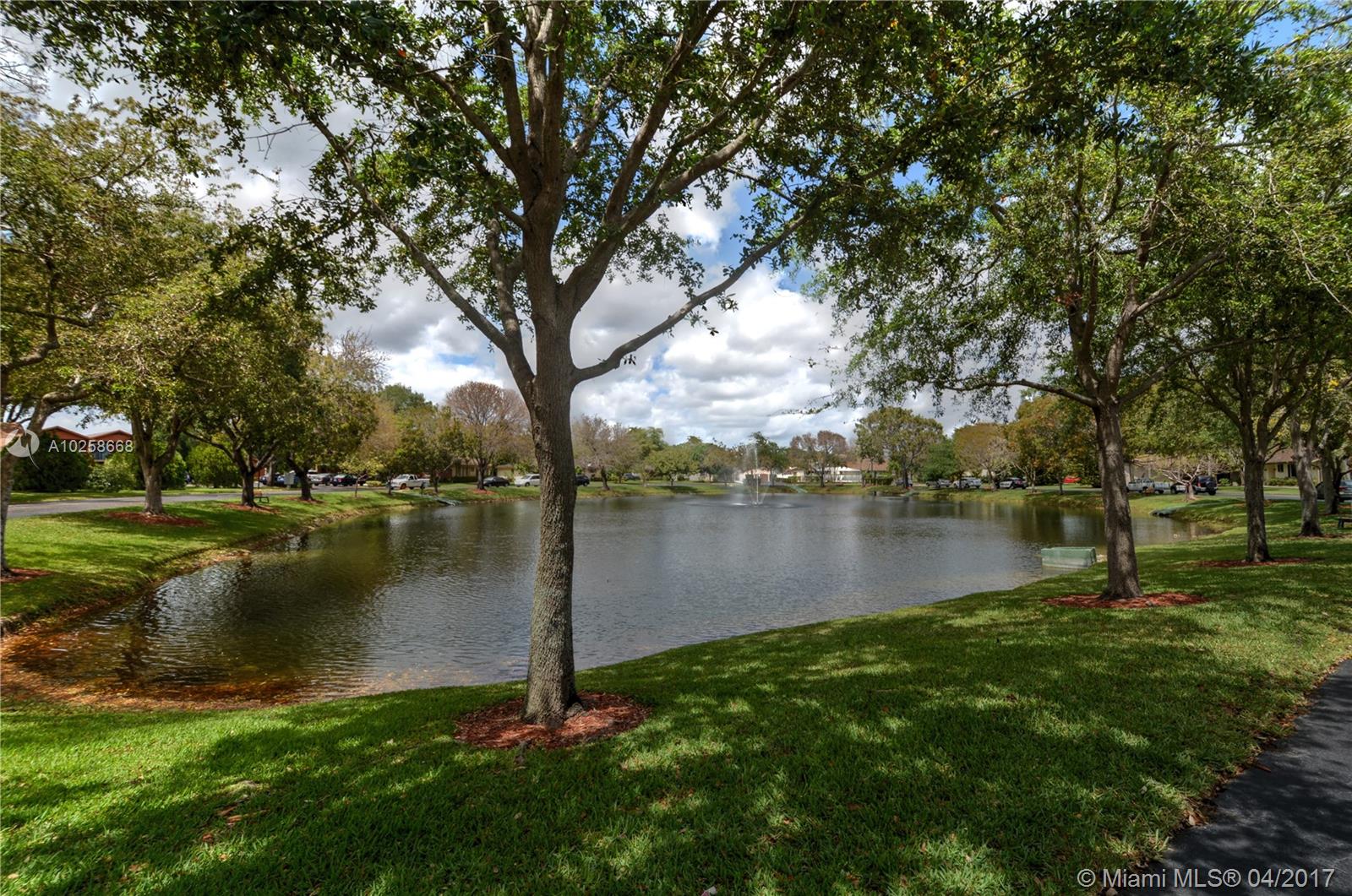 NOVA VILLAGE - Residential