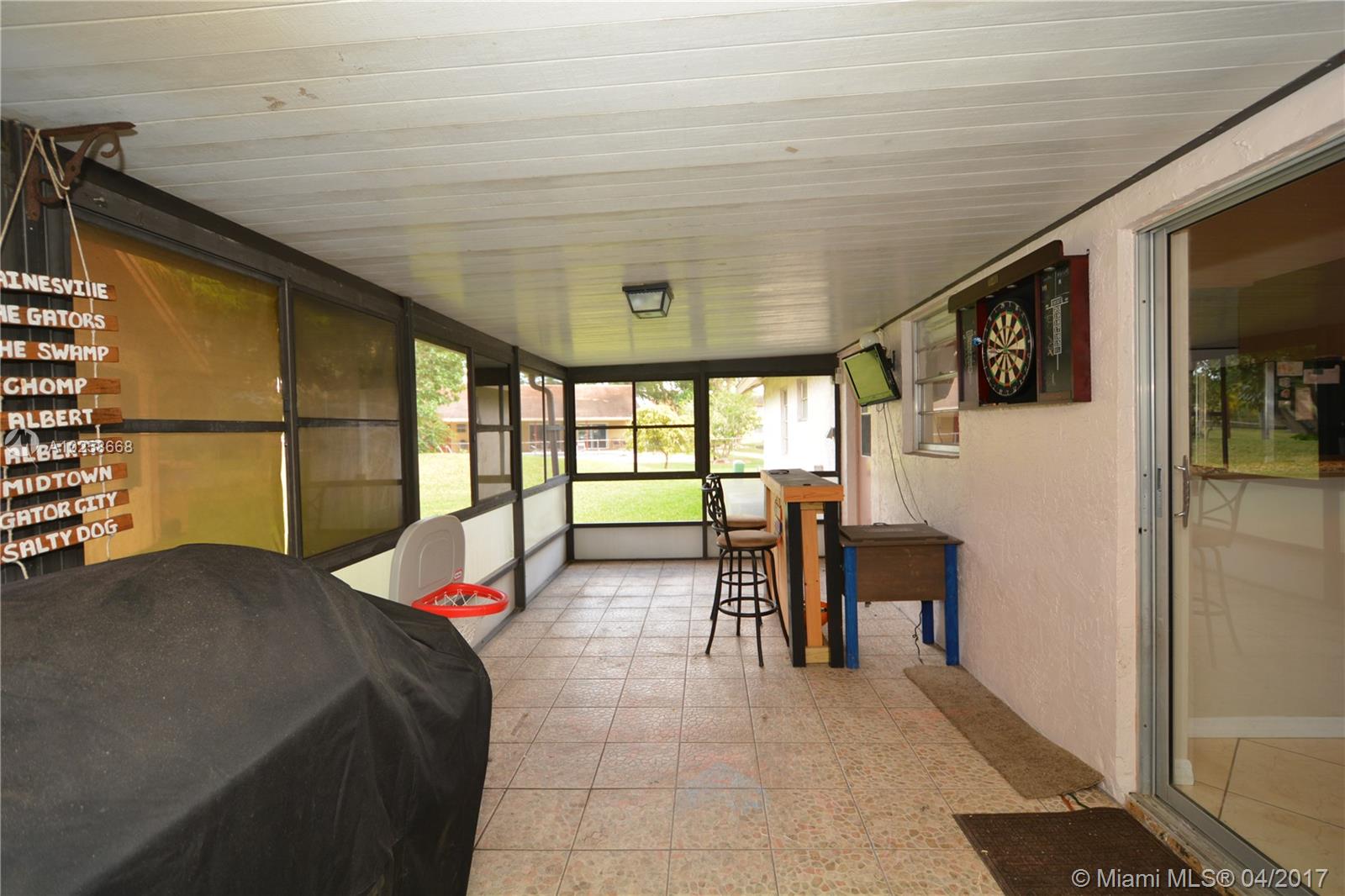 NOVA VILLAGE - Residential