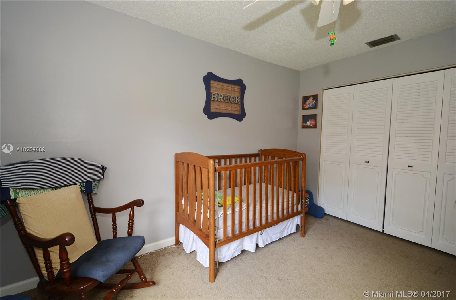 NOVA VILLAGE - Residential