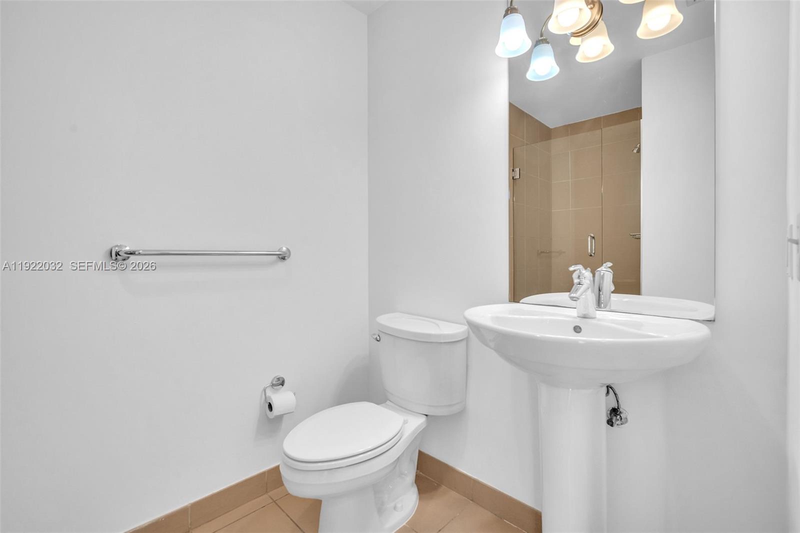 MET 1 CONDO - Residential