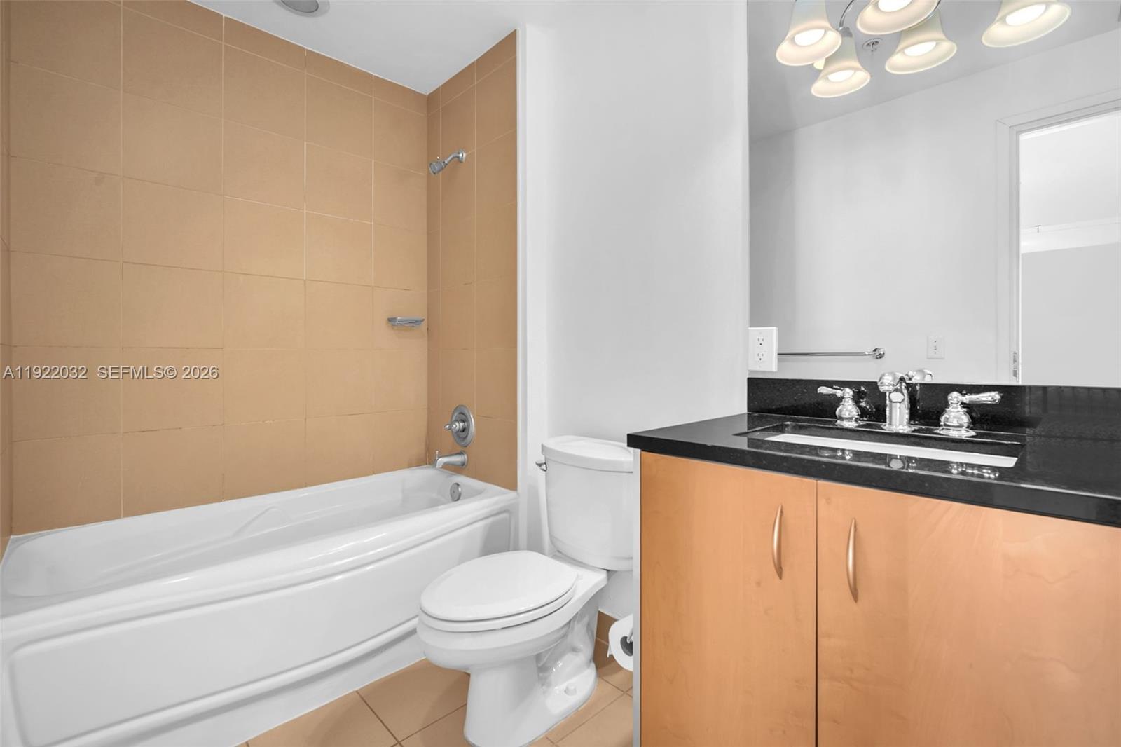 MET 1 CONDO - Residential